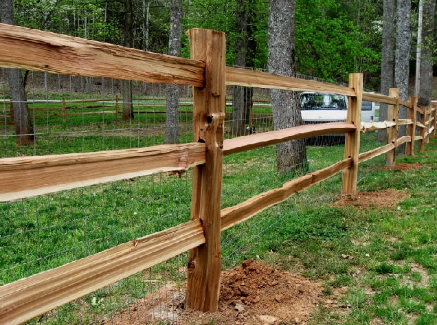 Cedar Split-Rail Fence img-2