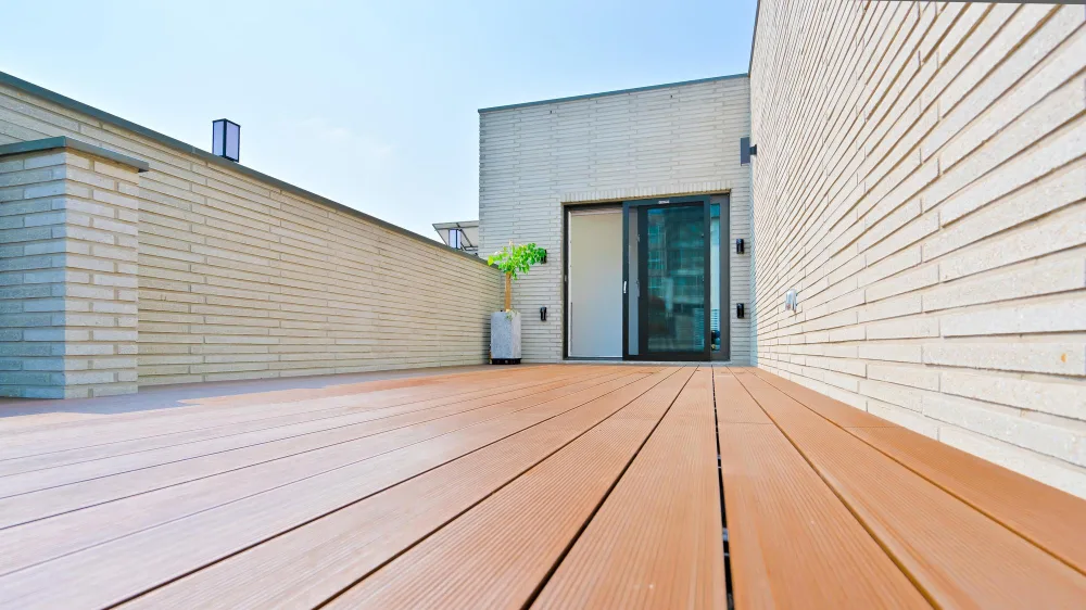 Composite Decking img-3