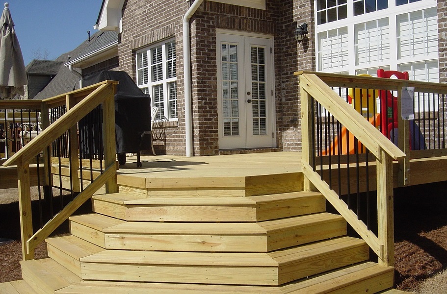 Deck Stairway img-3
