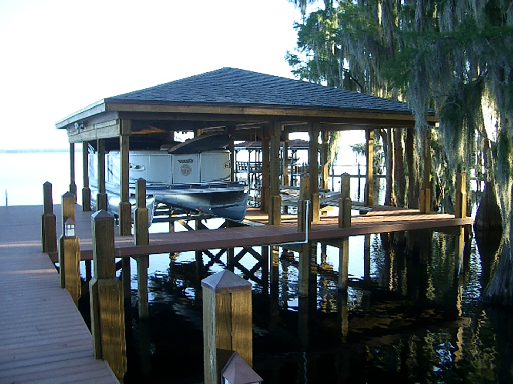 Expert Boathouse Construction img-3